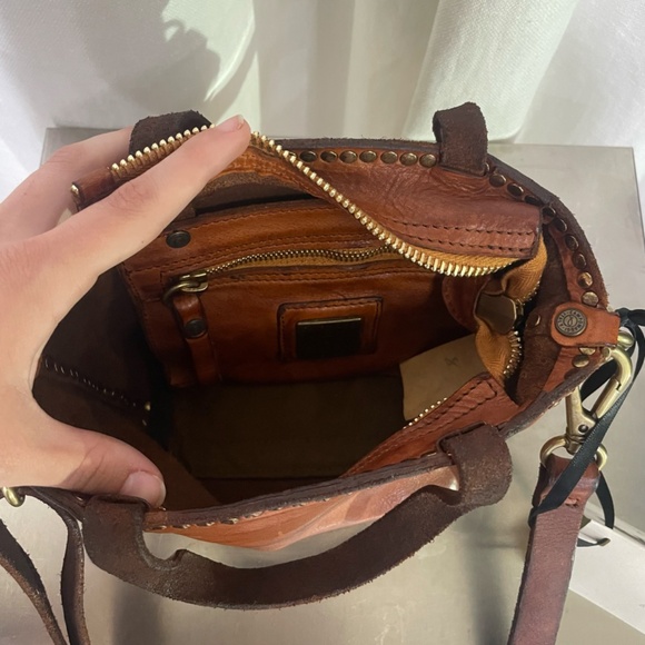 Campomaggi Riveted Handbag in Cognac - Picture 3 of 3